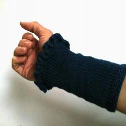 Pure Silk Wristlet - Super Soft - Natural Plant Dye - Hand Knit By Tom's Grossmami